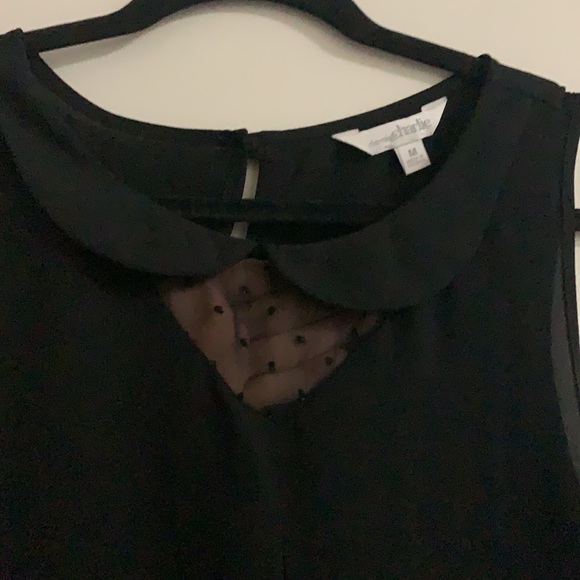 Black Sleeveless Blouse - Picture 3 of 3
